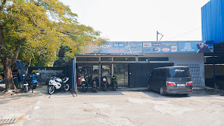 77 Speed Shop