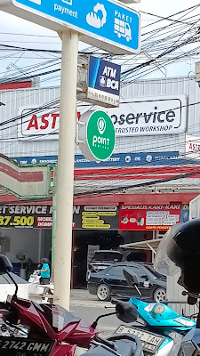Apotek Indomart Lapangan Tembak