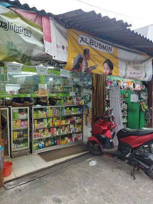 Apotik Delapan Enam