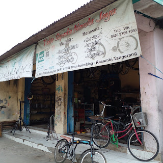 Apotik Maju Jaya