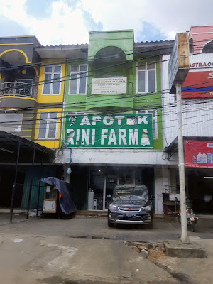 Apotik Rellyn Farma