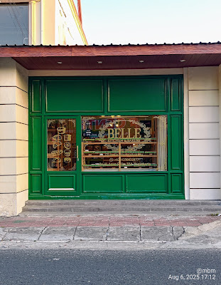 Belle kitchen & Bakery (ꦧꦼꦭ꧀ꦭꦼꦏꦶꦠ꧀ꦕ꧀ꦲꦺꦤ꧀&ꦧꦏꦺꦂꦪ꧀)