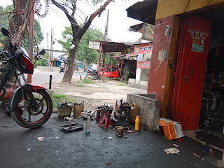 BENGKEL MOTOR FAHMI