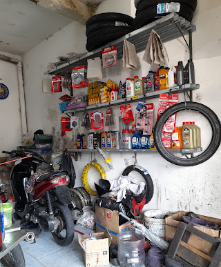 Bengkel motor IKHLAS MOTOR