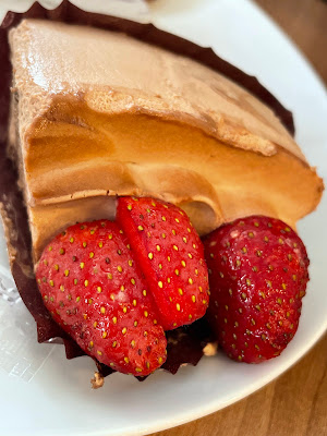 Chateraise cikini terrace