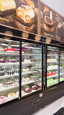 Dcika Cakes & Bakery Cempaka Putih