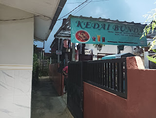 Kedai bunda