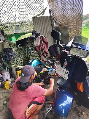 KEYNA SCOOTER GARAGE