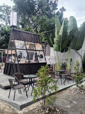 Kopi Di Tepi Jalan