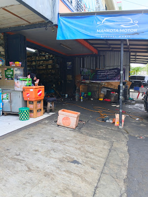 Mahkota Motor