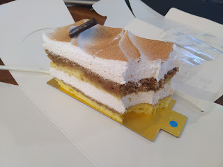 MAKO BAKERY & CAKE Galeria Yogya