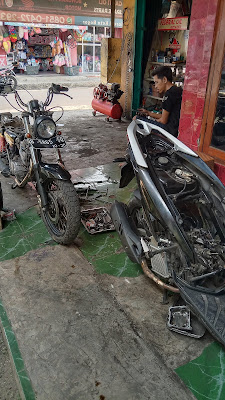 MECCA MOTOR CABANG SUKADAMAI