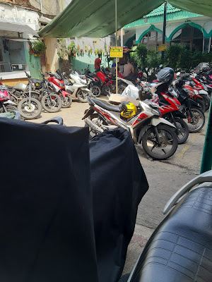 Parkir Motor Gedung Tifa