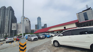 PARKIR Motor R2 Polda