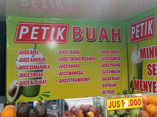 PETIK BUAH GUNUNG BATU