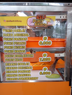 Pukis dan Bikang Asli Mirota Kampus Simanjuntak