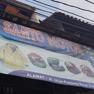 Toko Helm Santo Motor