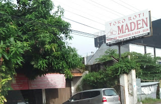 Toko Roti Maden