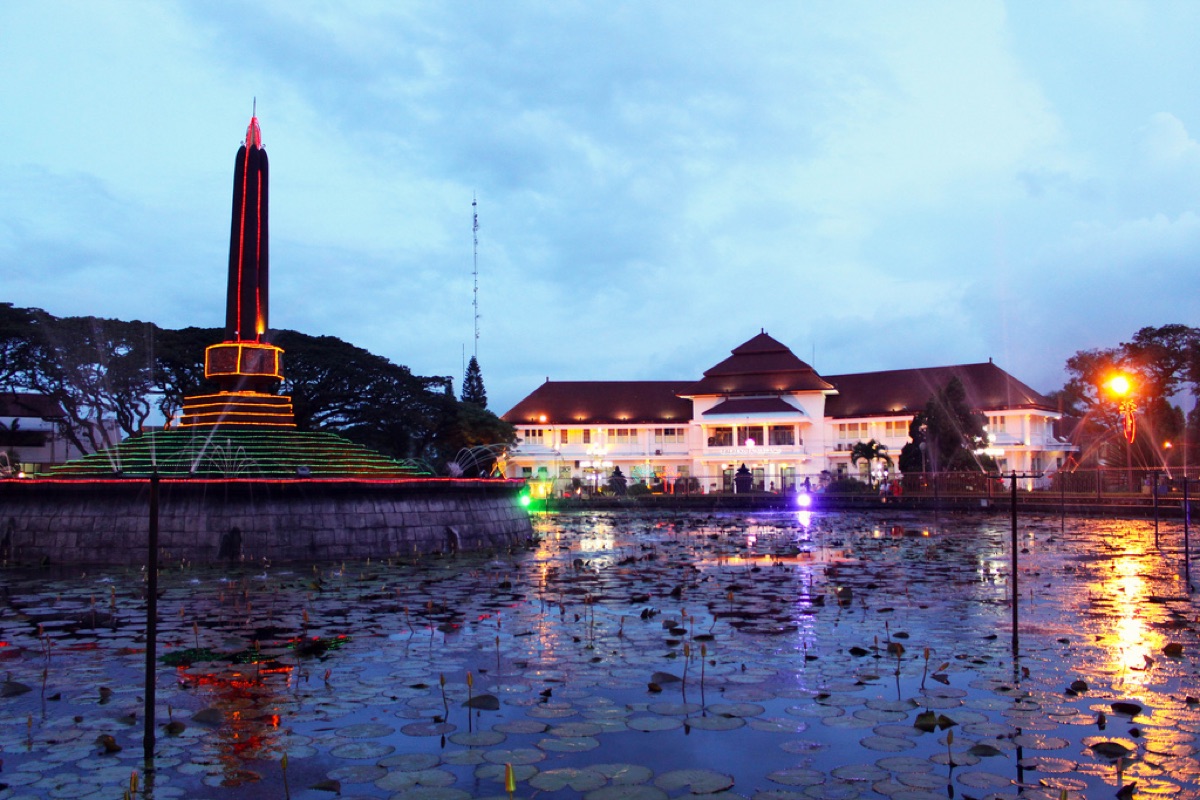 Foto Malang — Apel + dingin Jatim